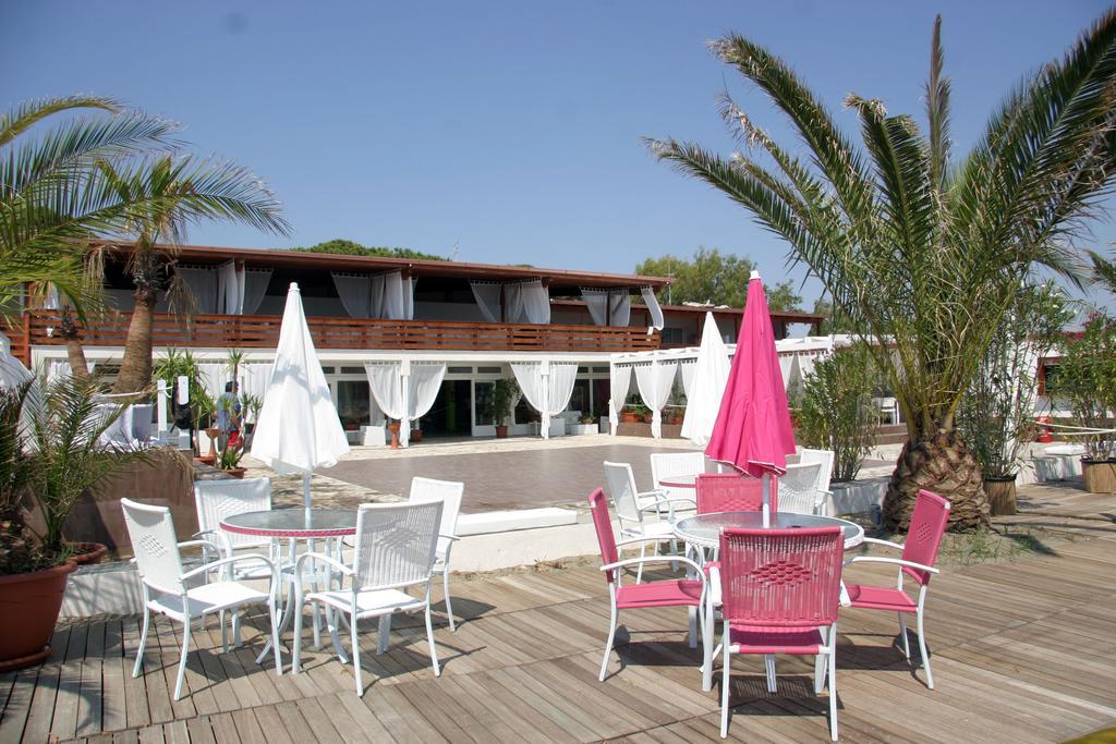 Beach Club Ippocampo エクステリア 写真