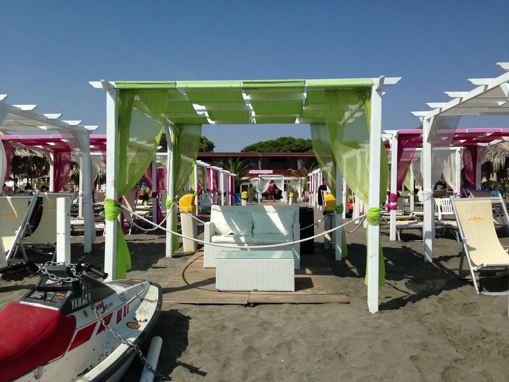 Beach Club Ippocampo エクステリア 写真