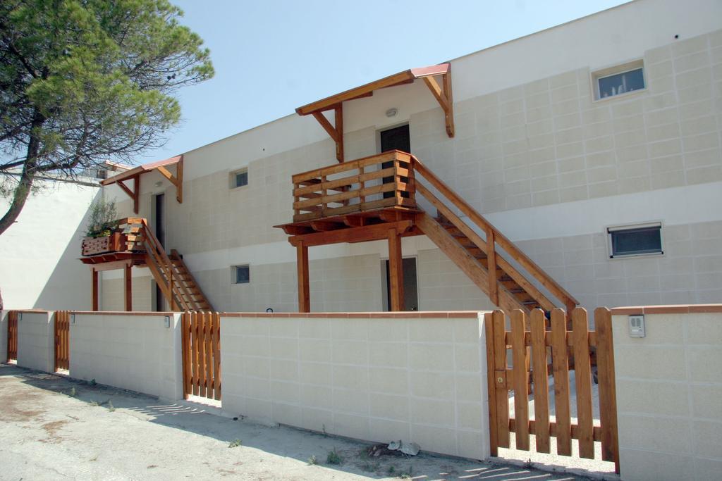 Beach Club Ippocampo エクステリア 写真