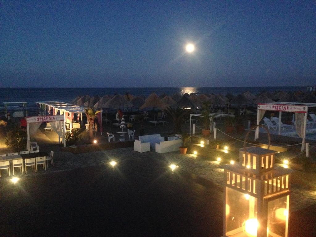 Beach Club Ippocampo エクステリア 写真