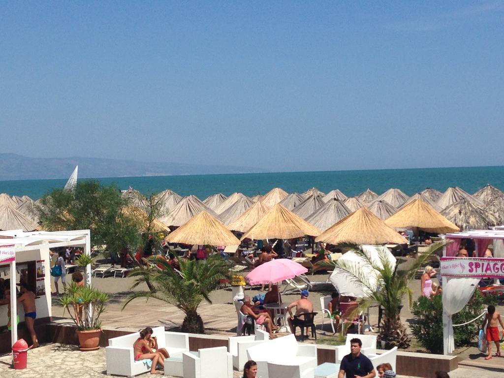 Beach Club Ippocampo エクステリア 写真