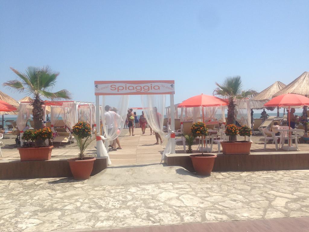 Beach Club Ippocampo エクステリア 写真