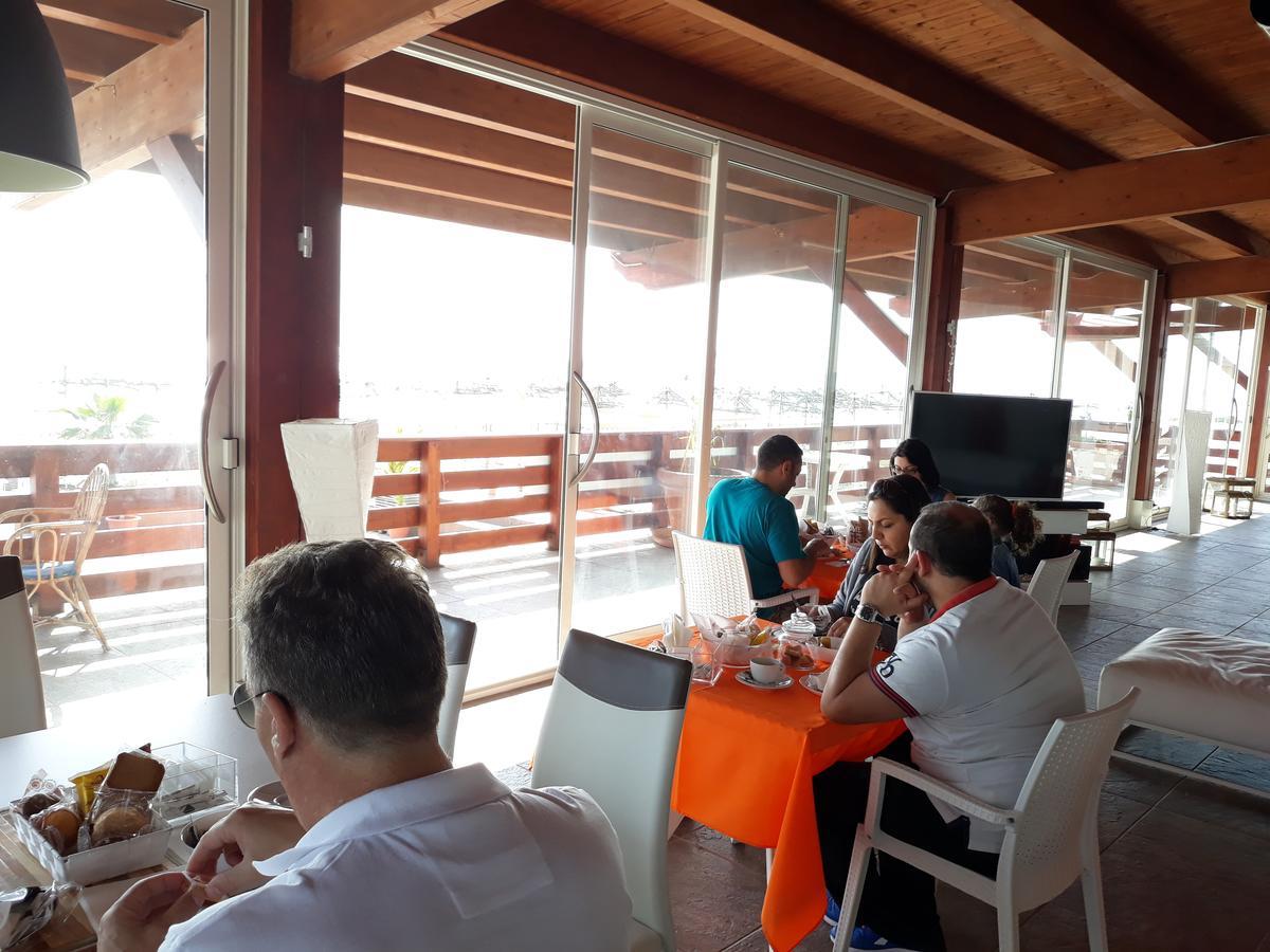 Beach Club Ippocampo エクステリア 写真